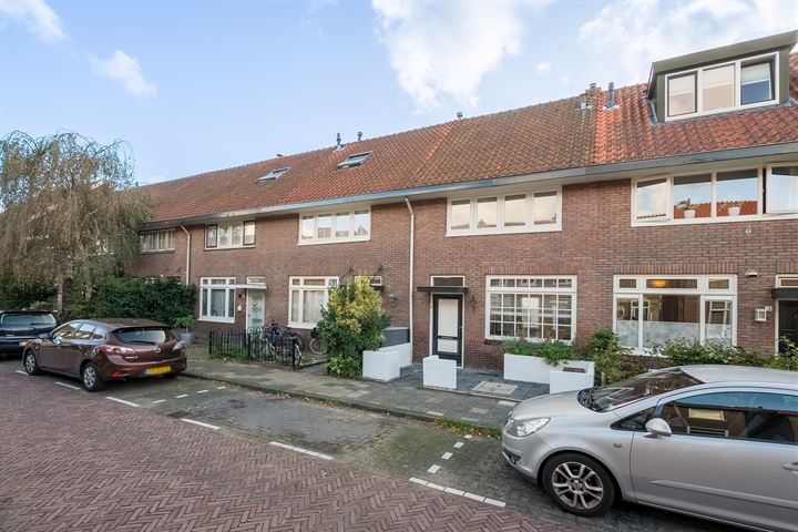 Bekijk foto 30 van Deken Waarestraat 26