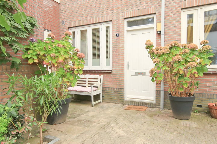 Bekijk foto 3 van Kenaustraat 8-F