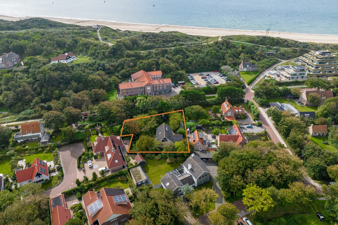 Photo 2 of Duinweg 65