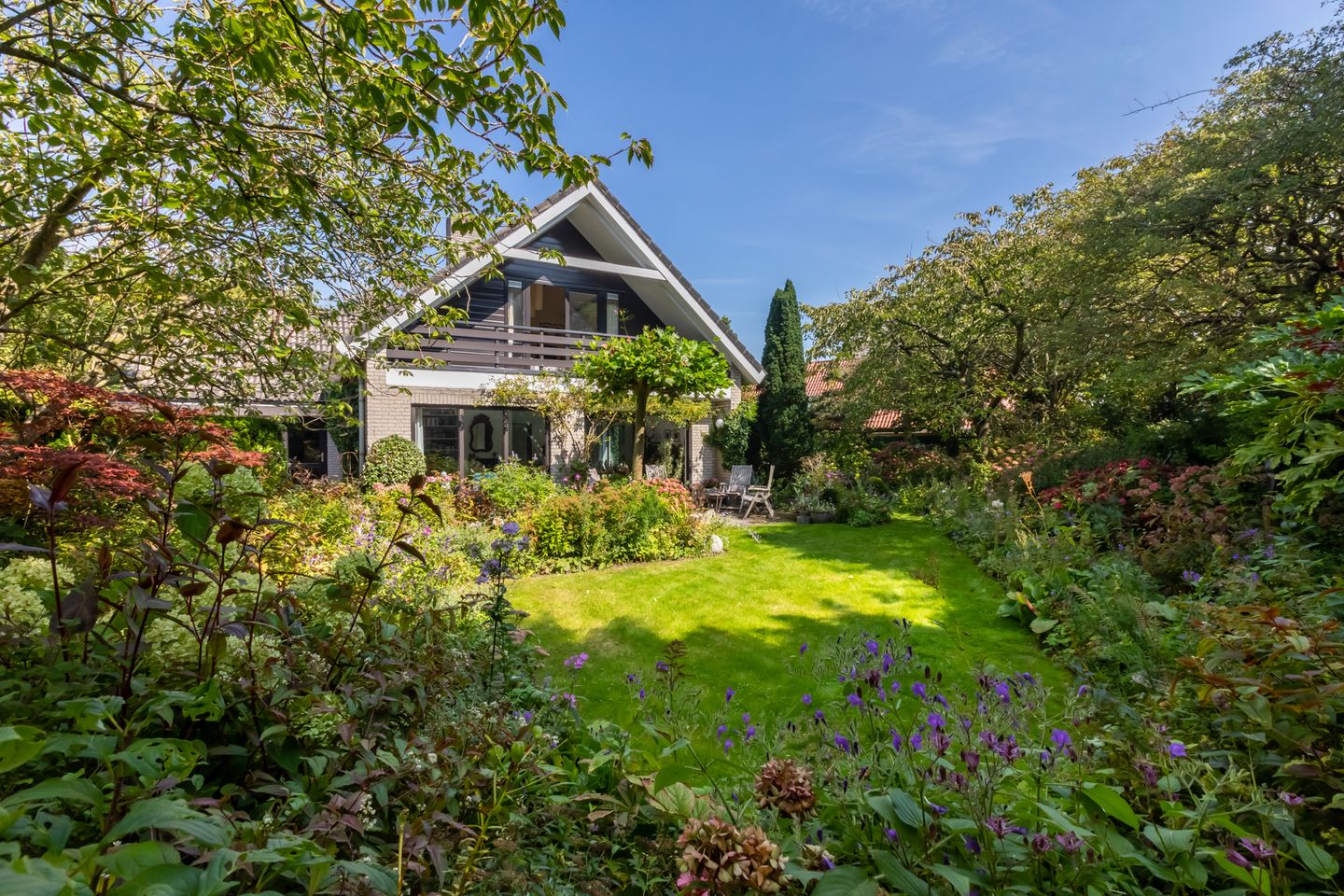 Photo 4 of Duinweg 65