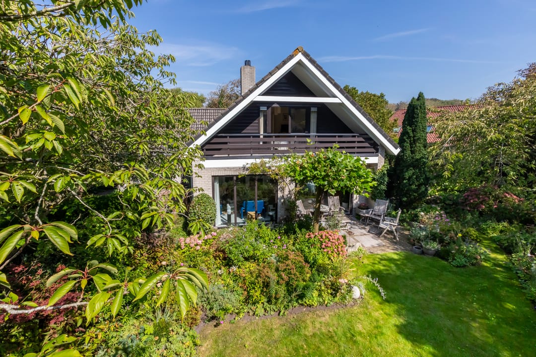 Photo 37 of Duinweg 65