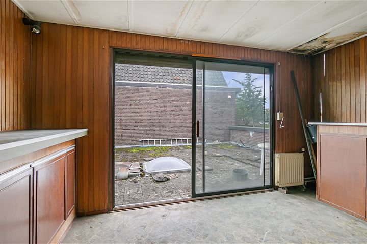 Bekijk foto 18 van Lovensestraat 54