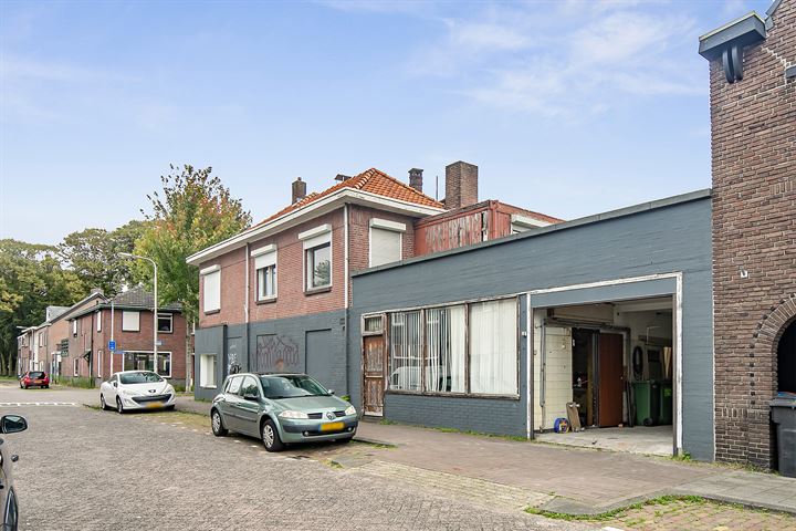 Bekijk foto 24 van Lovensestraat 54