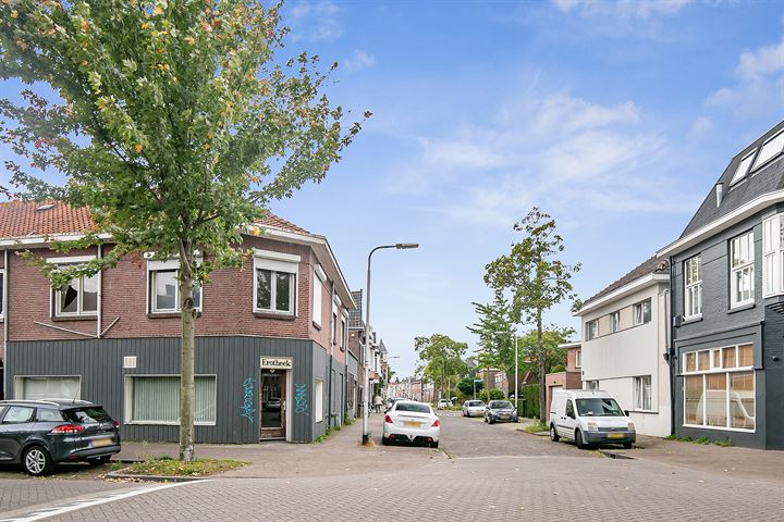 Bekijk foto 26 van Lovensestraat 54