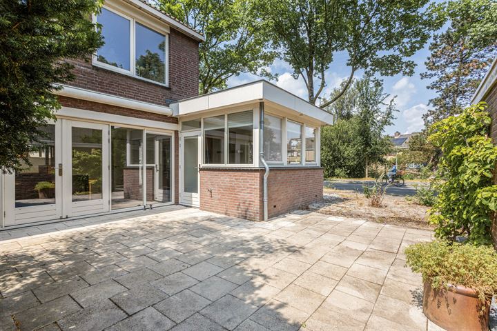 Bekijk foto 11 van Mahlerstraat 62