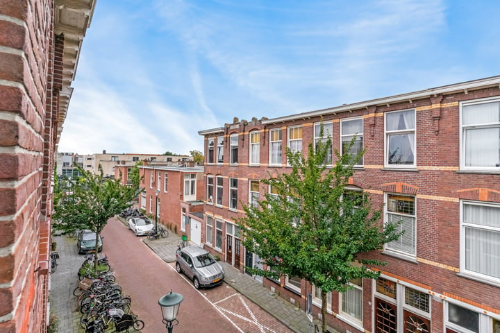 View photo 26 of Govert Bidloostraat 47