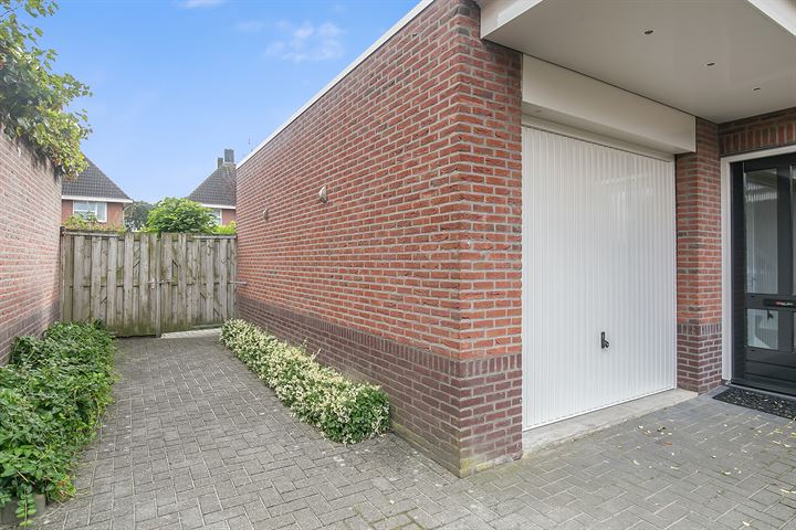 Bekijk foto 37 van Edelinckstraat 100