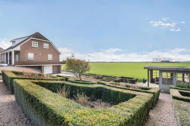 Bekijk foto 1 van Dussen Dijk 13