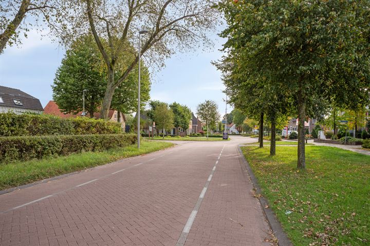 Bekijk foto 46 van Eindstraat 48