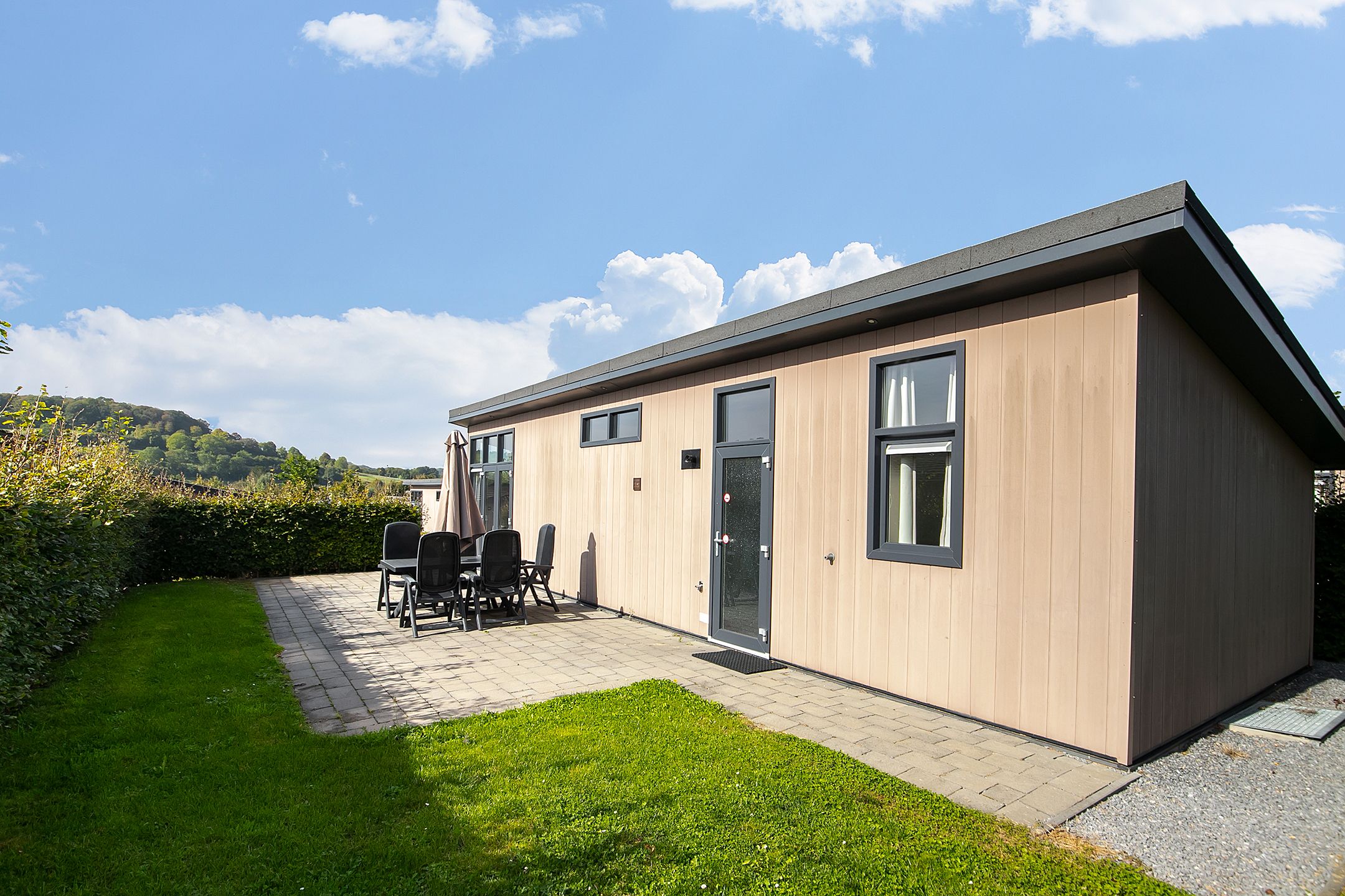 Foto 15 van Valkenburgerweg 128-131