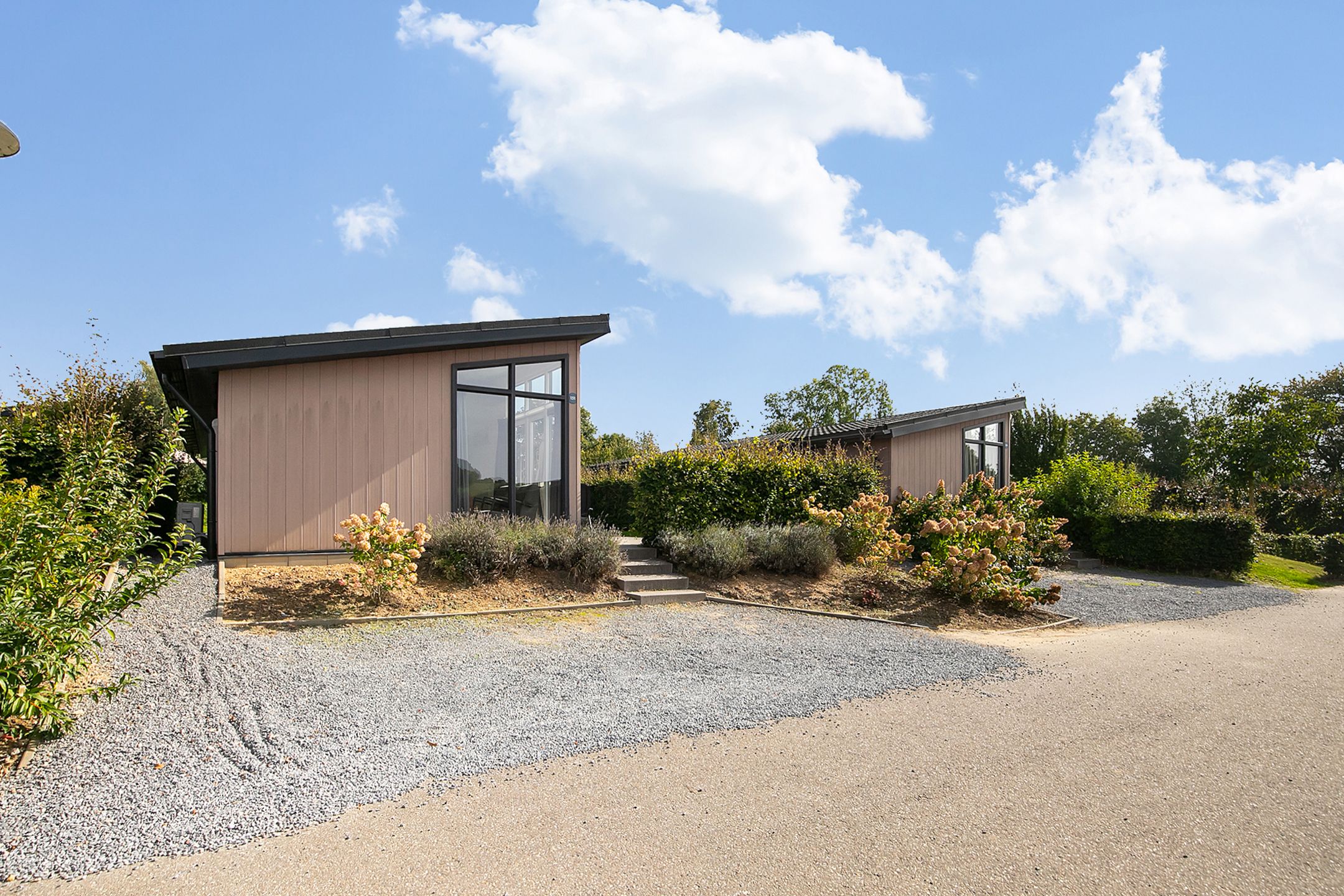 Foto 18 van Valkenburgerweg 128-131