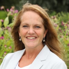 Angelique van der Linden - Commercial Employee