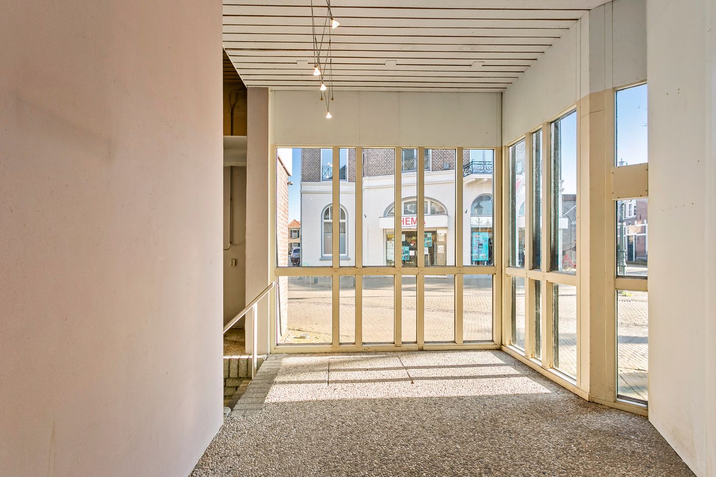 View photo 5 of Bierstraat 36