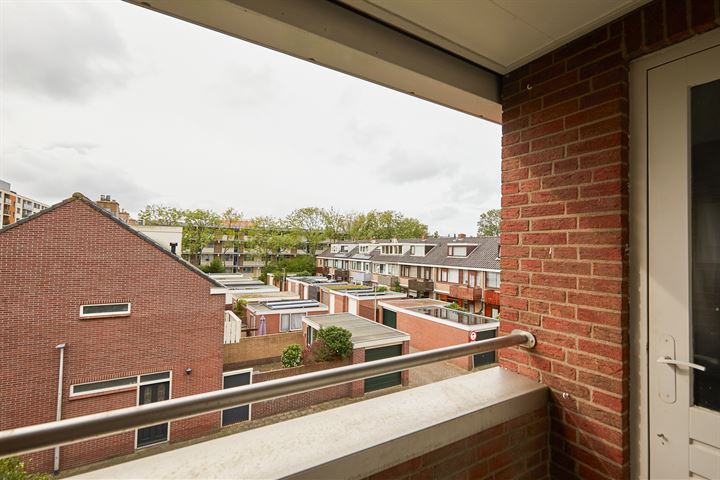 Bekijk foto 34 van Prins Frederikdreef 13