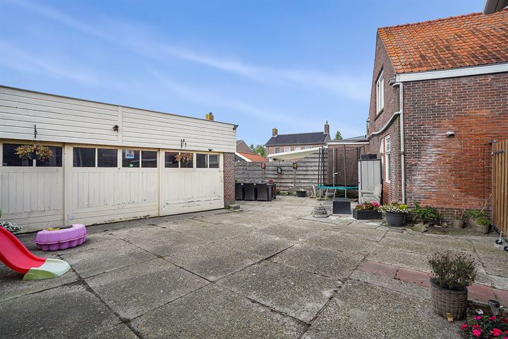 Bekijk foto 23 van Schuttestraat 7