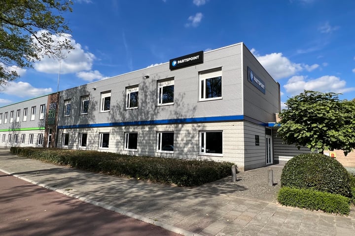 Bisschop Bekkerslaan 2, Eindhoven