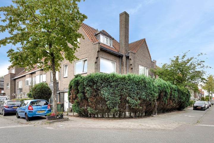 Bekijk foto 1 van Beukstraat 1