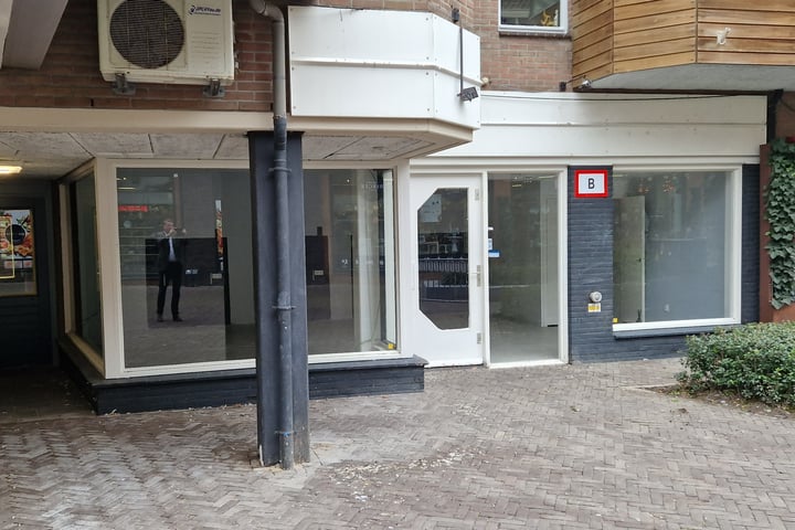 Derksstraat 8, Emmen