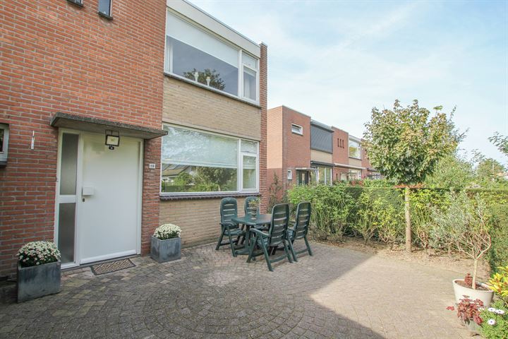 Bekijk foto 21 van Prof. Zeemanstraat 19