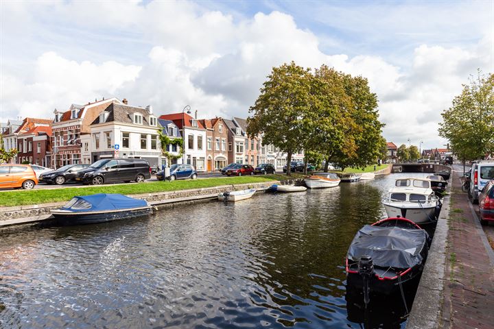 View photo 29 of Voorhelmstraat 14-ROOD