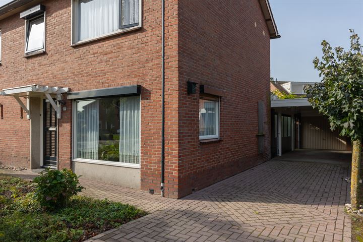 View photo 6 of Blaauwgeersstraat 22