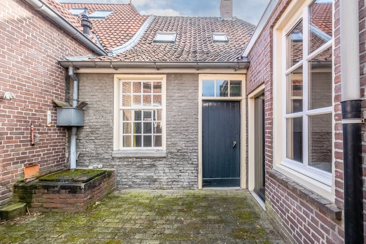 View photo 40 of Rijkesluisstraat 26