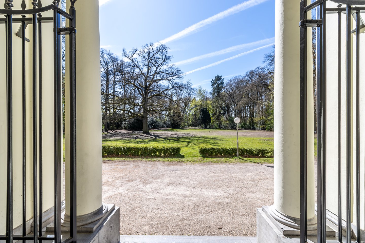 Bekijk foto 3 van Utrechtseweg 82