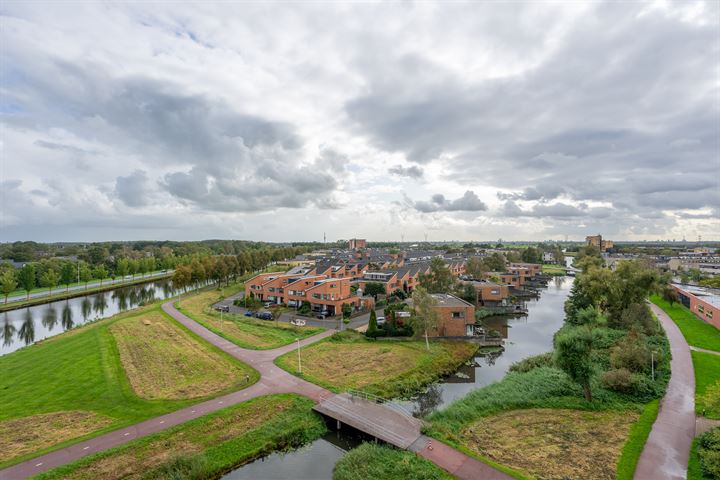 Bekijk foto 2 van Lotusstraat 80