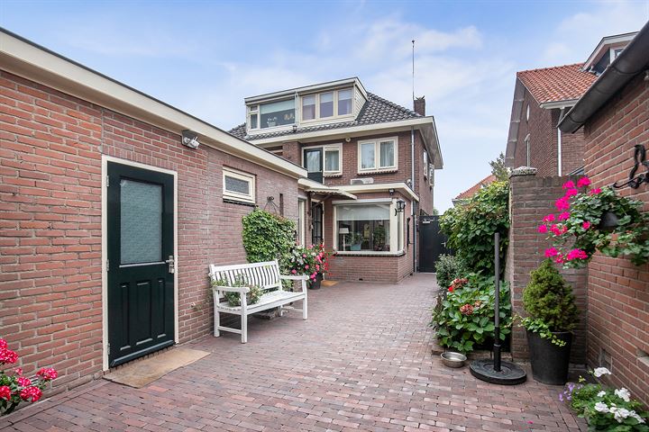 View photo 31 of Groenelaan 64