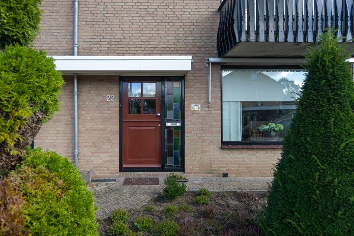 Bekijk foto 7 van Meeuwenstraat 22