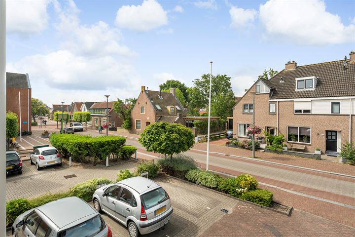 Bekijk foto 21 van Rijnweide 6