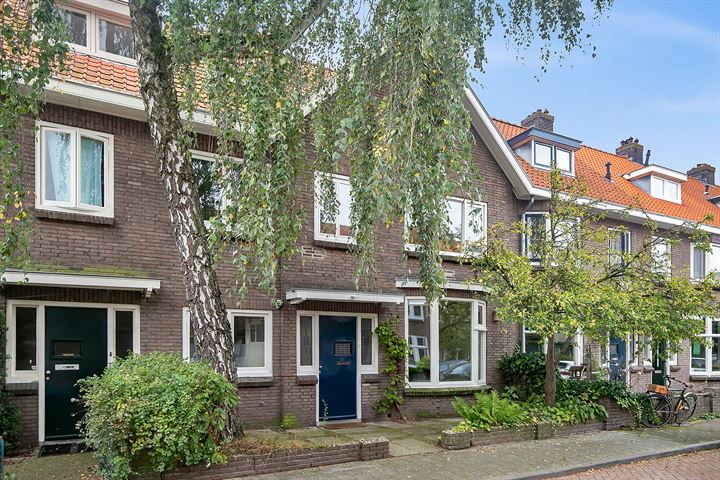 Bekijk foto 2 van P C Hooftstraat 44