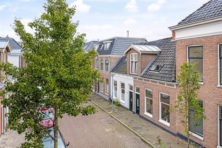 Bekijk foto 9 van Frederikstraat 13