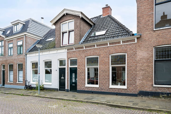 Bekijk foto 11 van Frederikstraat 13