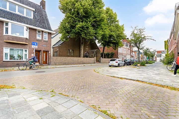 Bekijk foto 37 van Frederikstraat 13