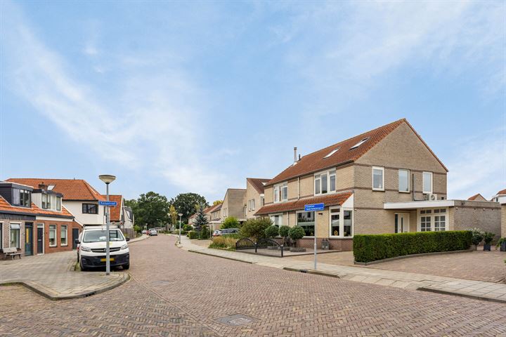 Bekijk foto 31 van Kampstraat 32