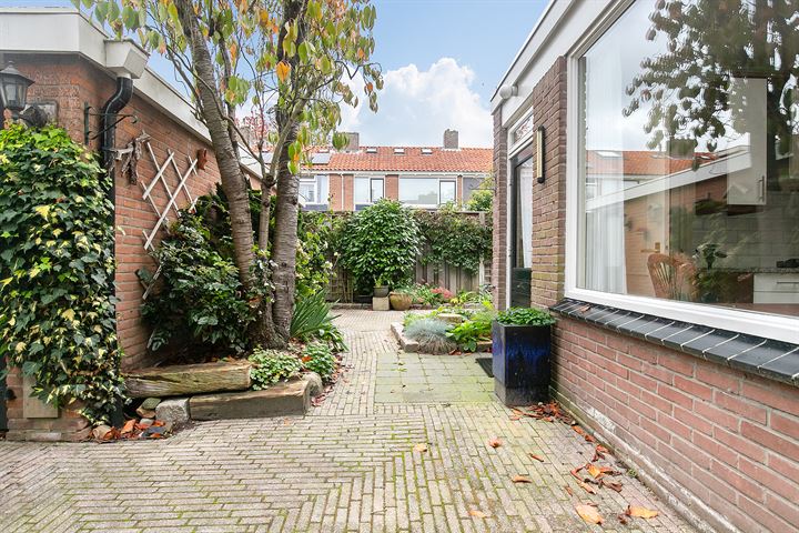 Bekijk foto 17 van Louis Braillestraat 6