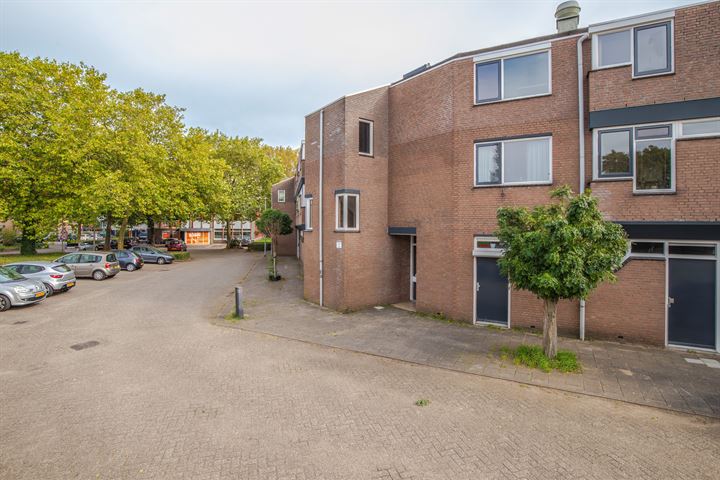 Bekijk foto 2 van Groningensingel 1073