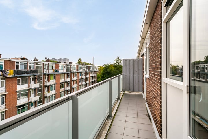 Bekijk foto 13 van Galjootstraat 10-D