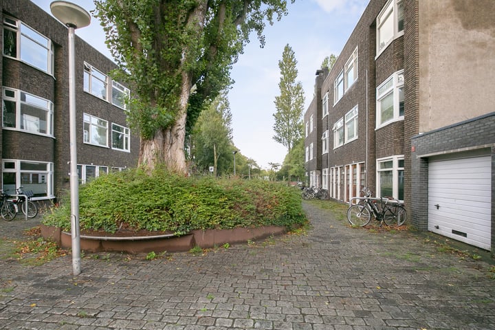 Bekijk foto 21 van Nassaustraat 4-B