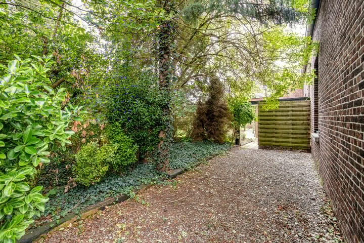 Foto 26 van Mgr Aertsstraat 2