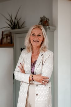 Angela Pronk - Commercieel Medewerker