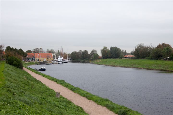 Bekijk foto 55 van Zuster Van Donkstraat 10