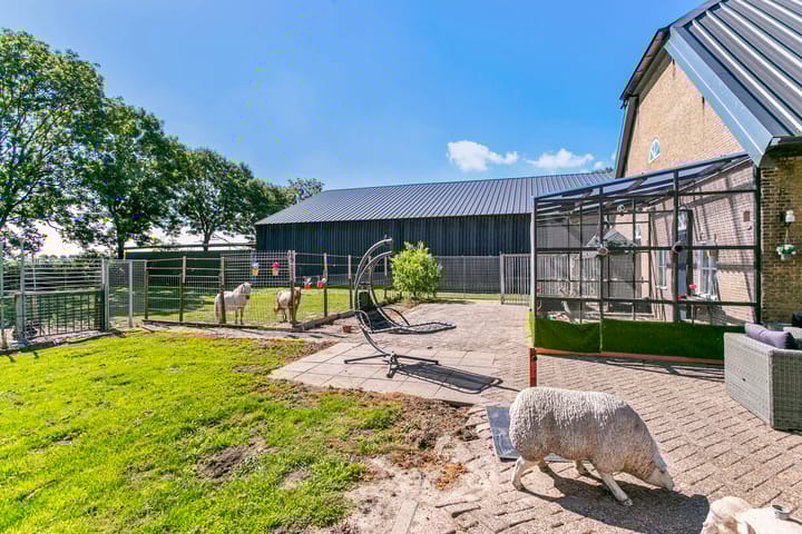 Foto 39 van Meekrapweg 2