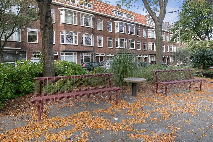 Bekijk foto 21 van Treubstraat 14-B1