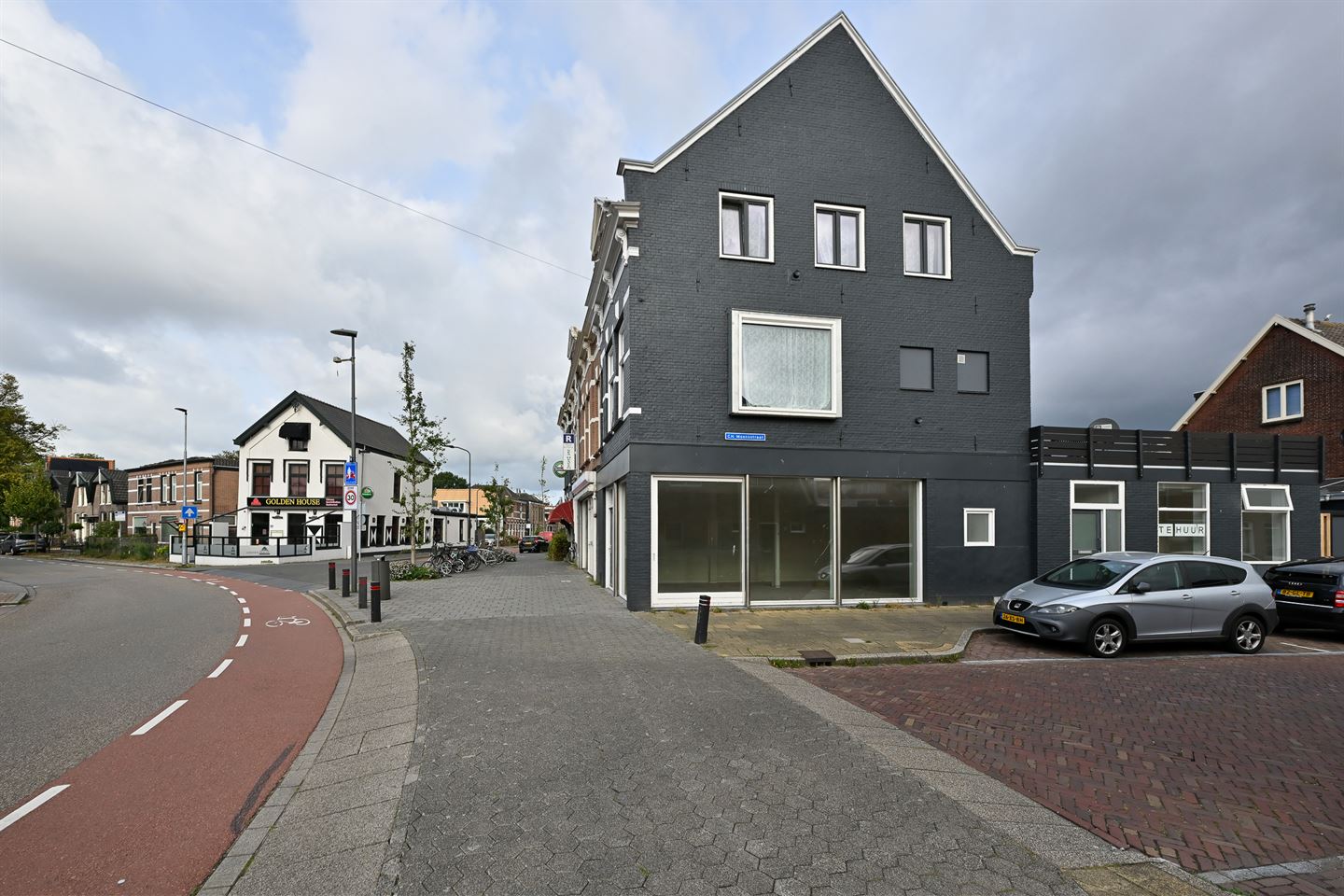 Bekijk foto 5 van C.H. Moensstraat 71