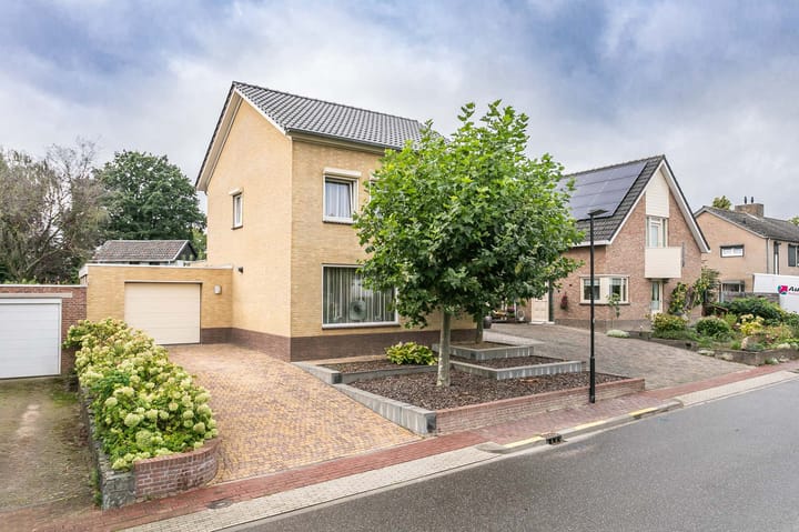 Photo 1 of Belenweg 15