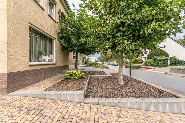 Photo 50 of Belenweg 15