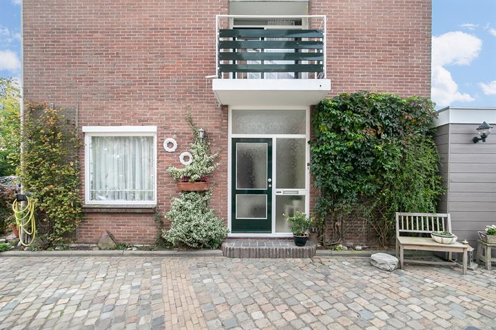 Bekijk foto 3 van Poppenroedestraat 1