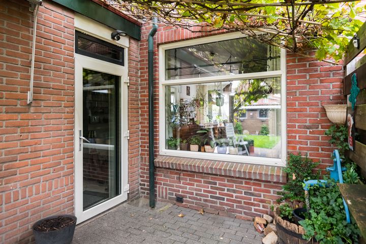 View photo 31 of Iepenstraat 41